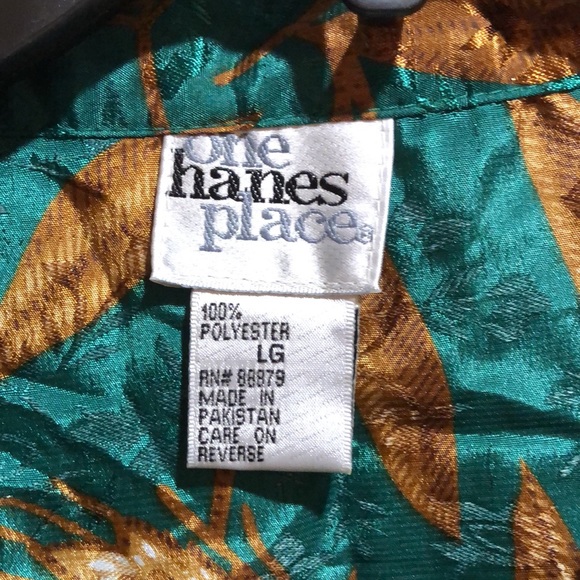 One Hanes place zipper front nightgown - Picture 3 of 9